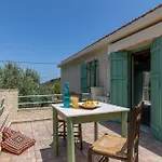 Casa vacanze Anemoperasma - Peaceful In An Olive Grove *